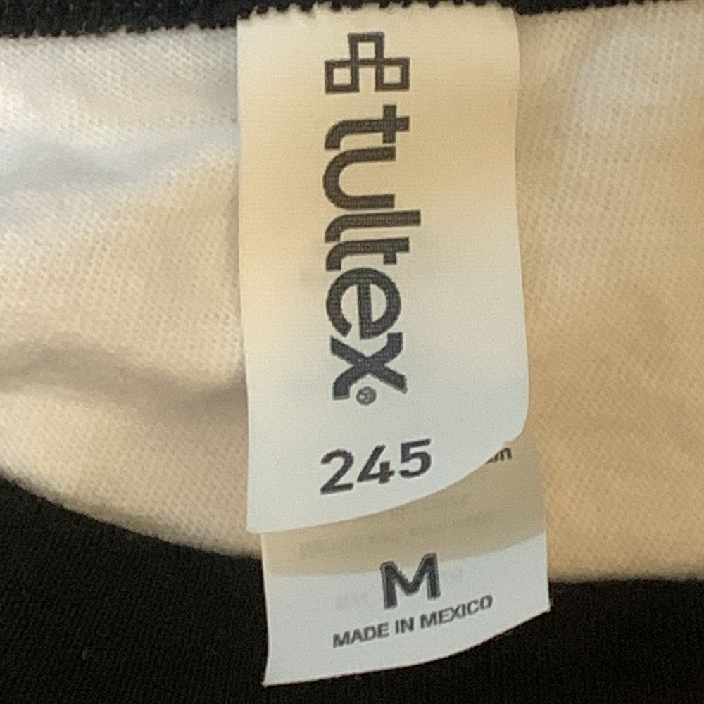 Baseball shirt, Le Kickball, ladies medium, 💯 cotton, like new - Picture 3 of 10